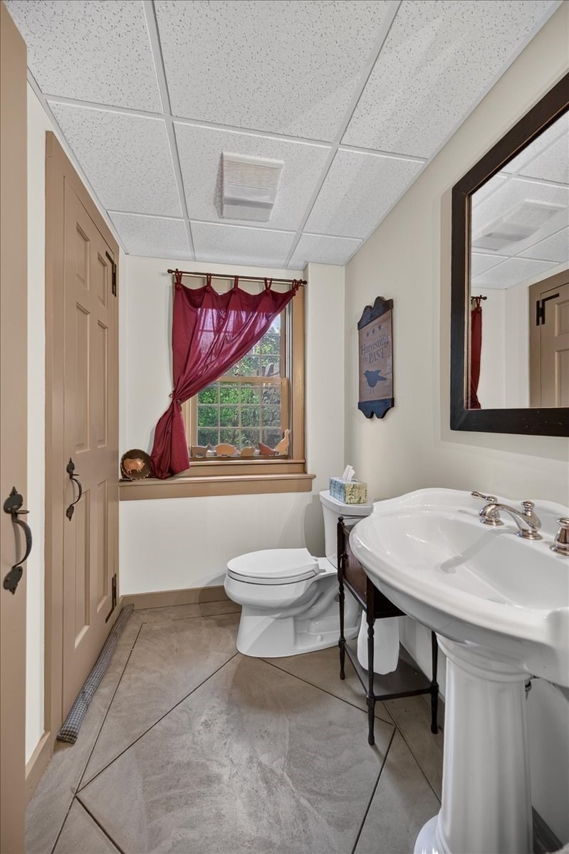 37 Champeaux Property Photo 17