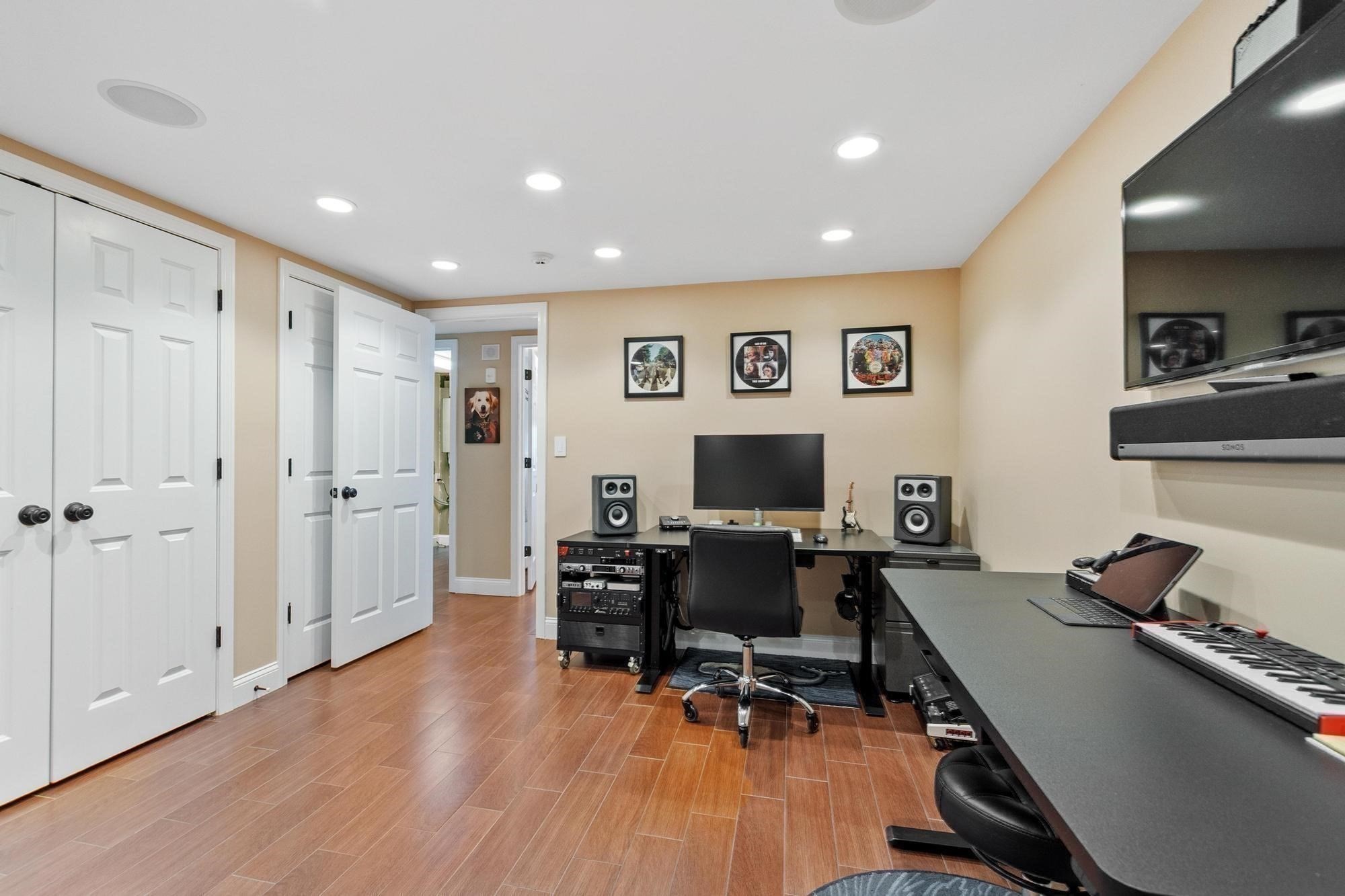 94 Marmion Way Property Photo 28