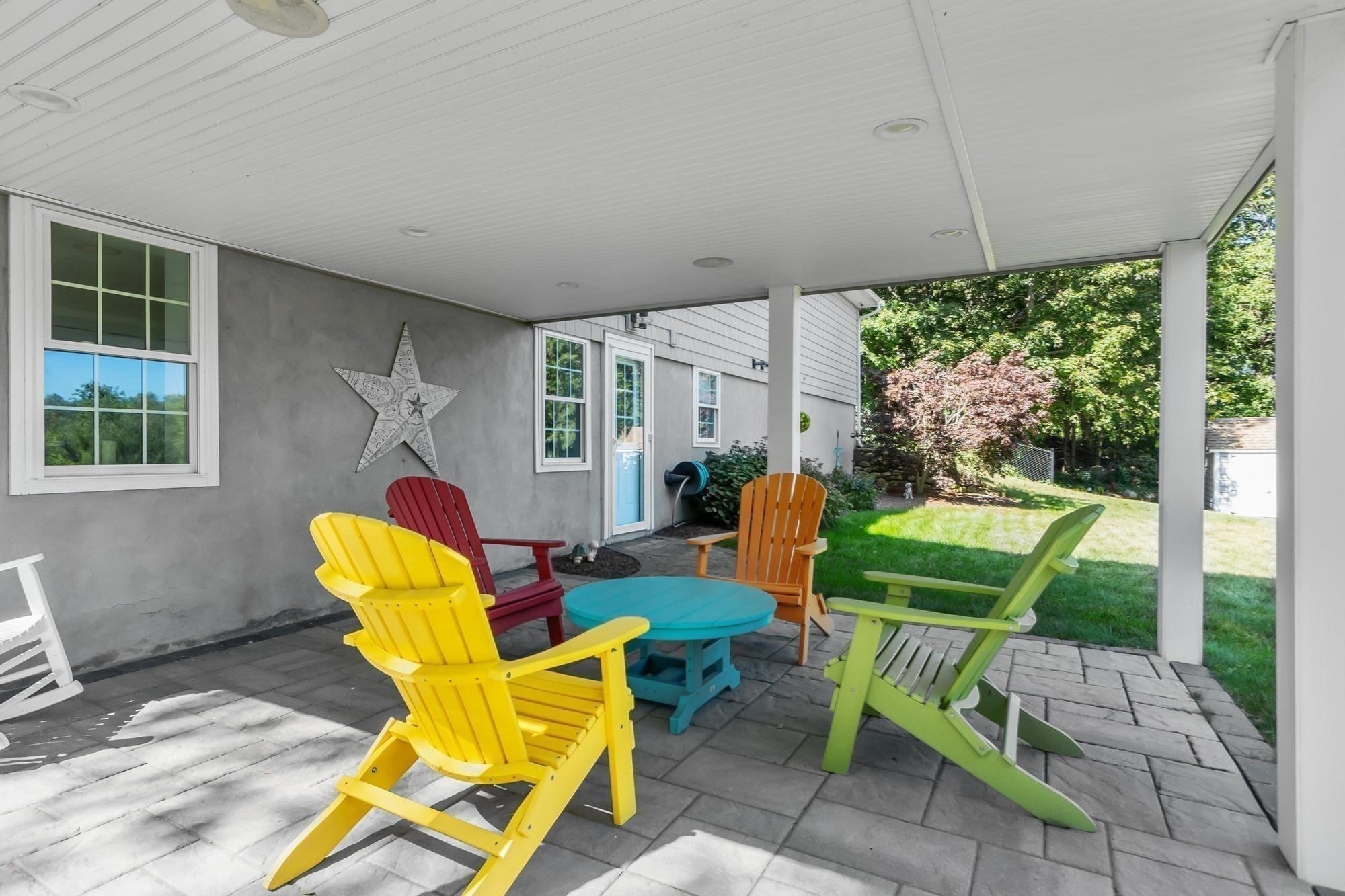 94 Marmion Way Property Photo 32