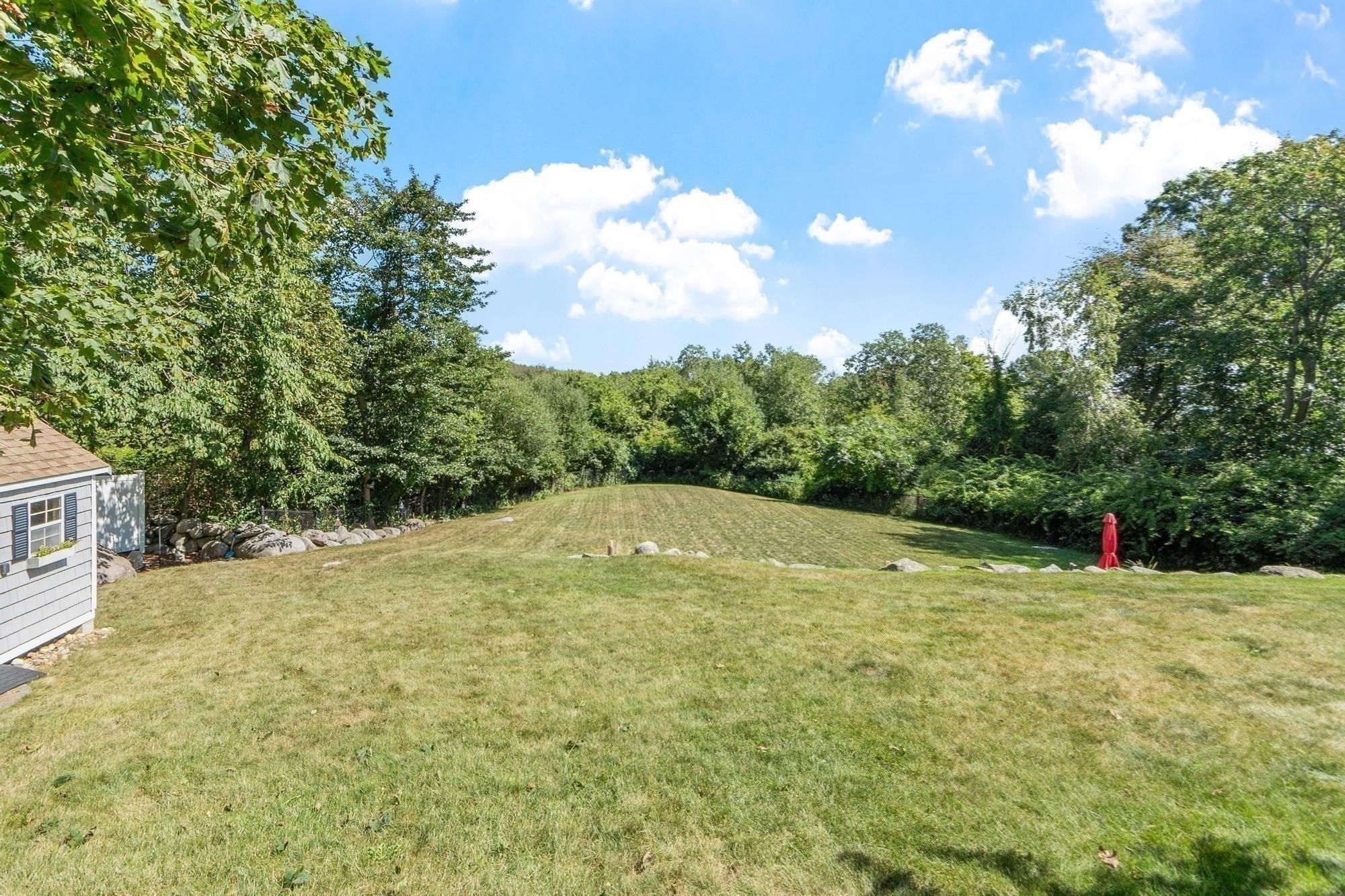 94 Marmion Way Property Photo 35