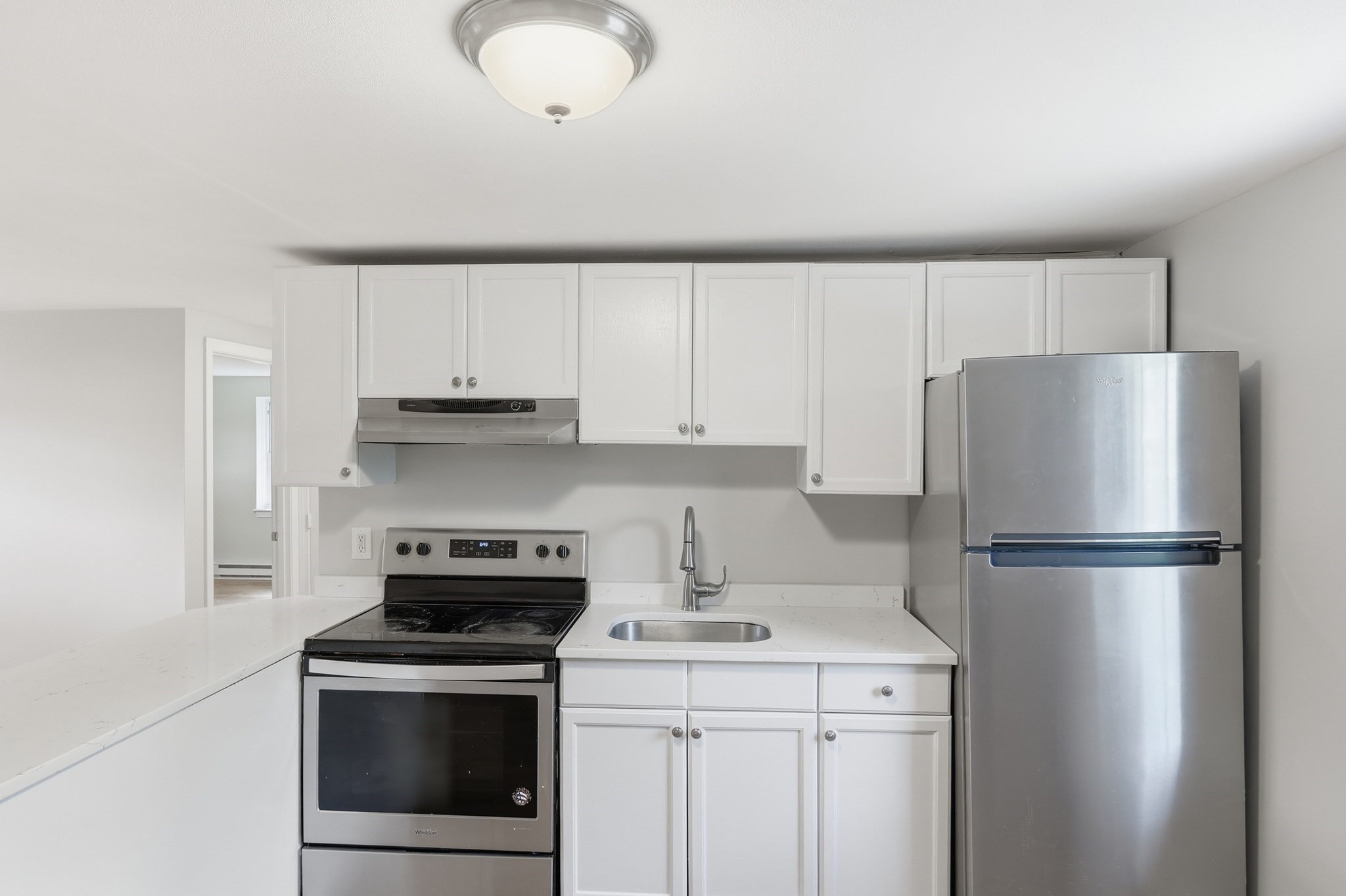 23 Frank St # 6 Property Photo 6
