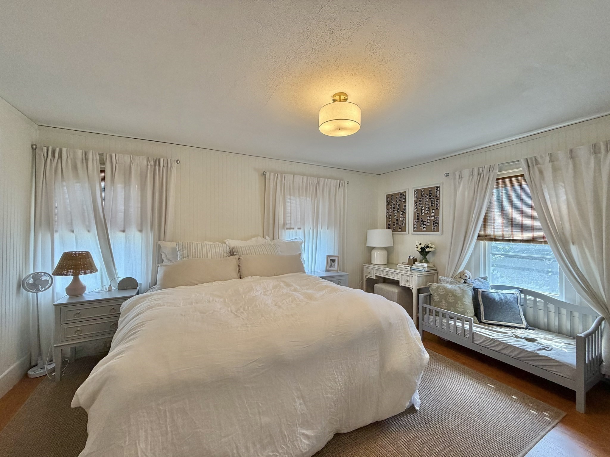 6 Mortimer St Property Photo 25