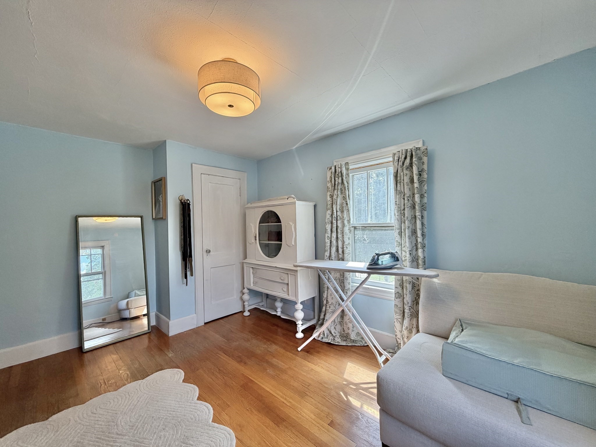 6 Mortimer St Property Photo 30