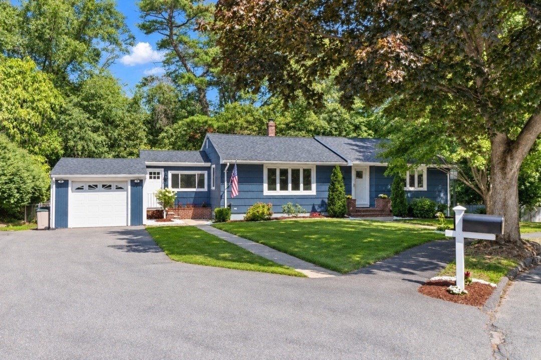 20 Viking Rd Property Photo 1