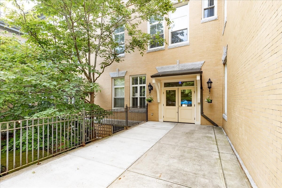 145 Glenwood St. # 305 Property Photo 36