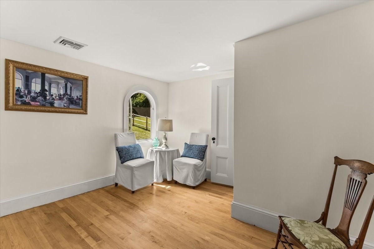 50 Pond Street Property Photo 22