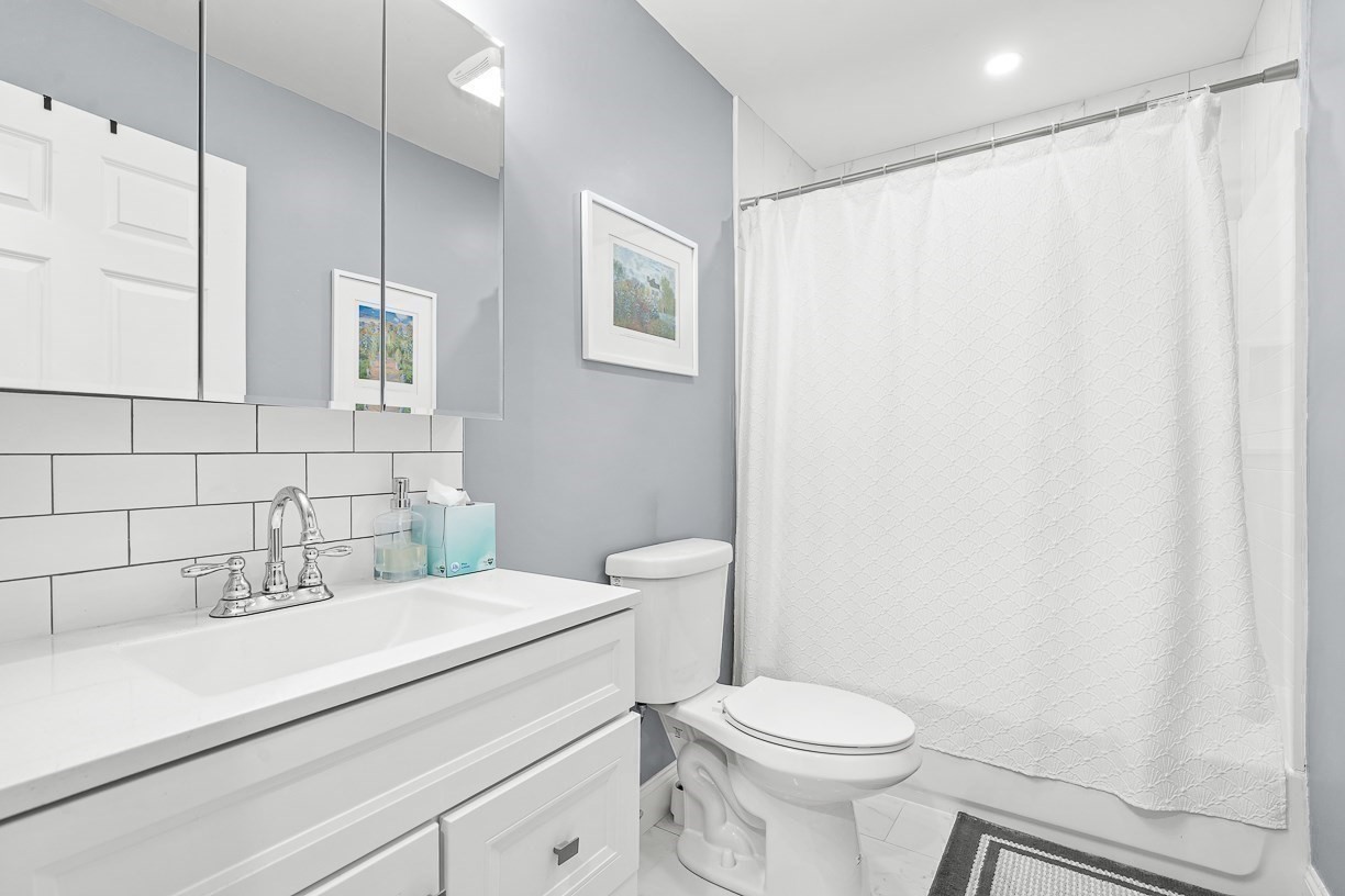 3 Burnham St # 2 Property Photo 17