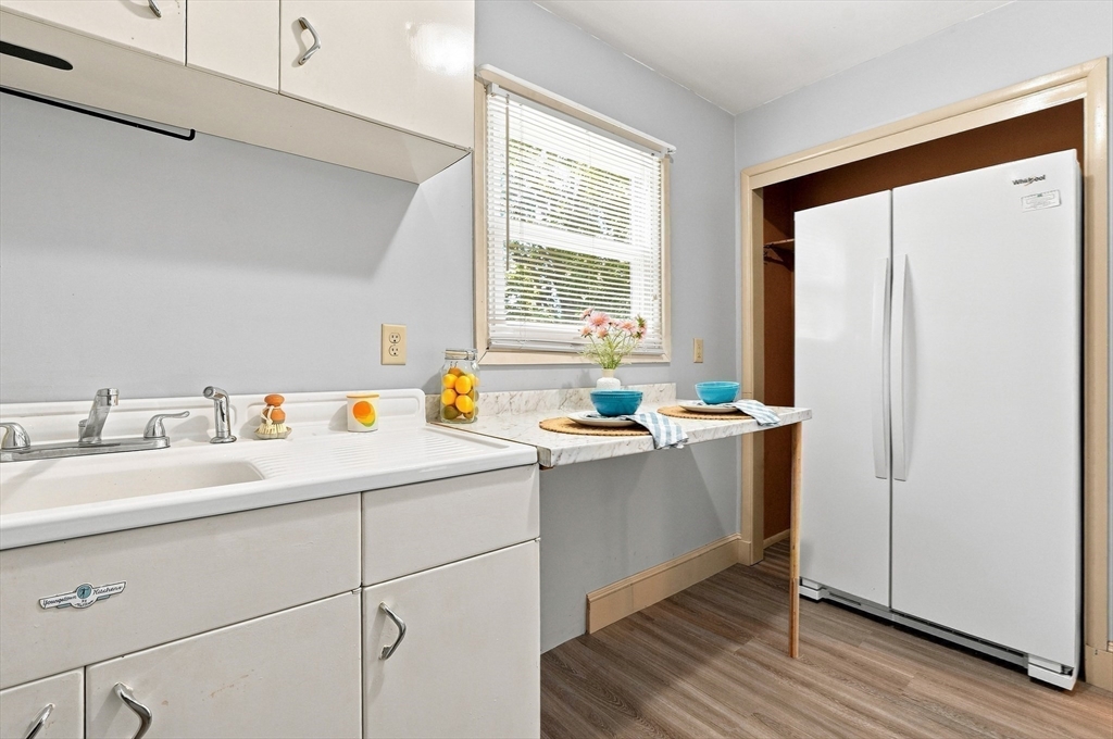 2228 Acushnet Ave Property Photo 14