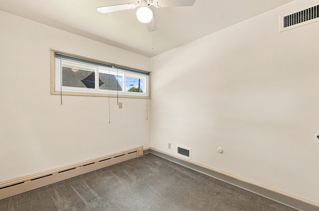 2228 Acushnet Ave Property Photo 18