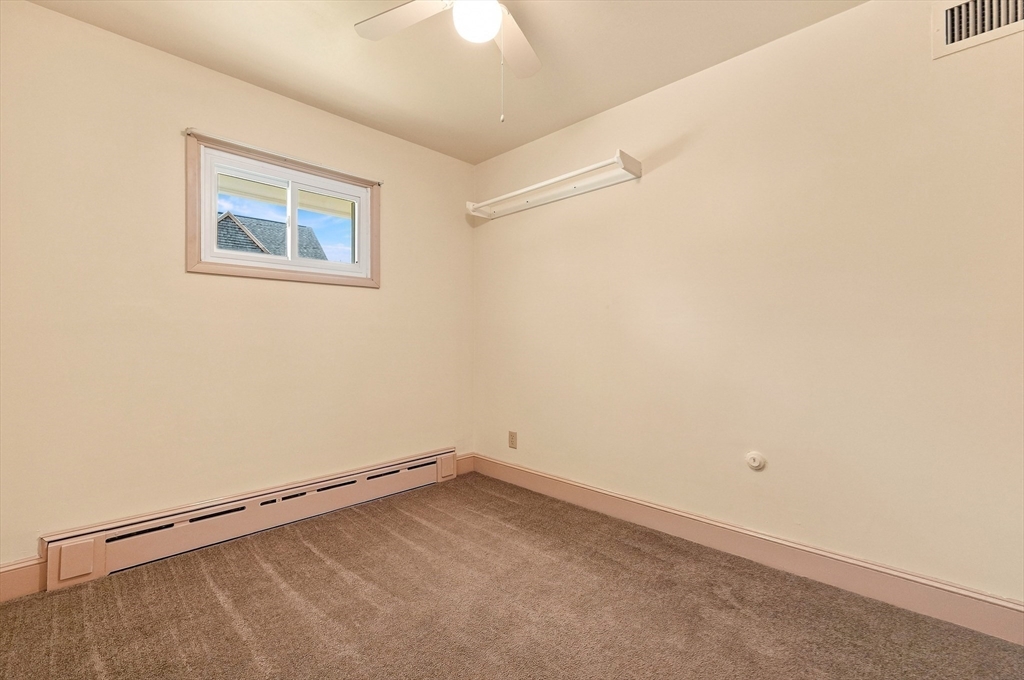 2228 Acushnet Ave Property Photo 24