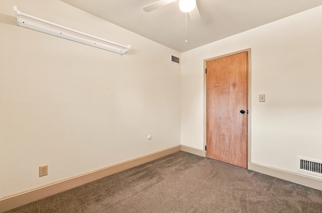 2228 Acushnet Ave Property Photo 25
