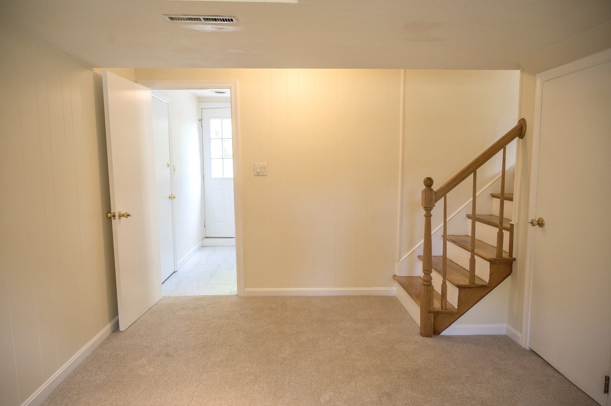 21 Debra Ln Property Photo 19