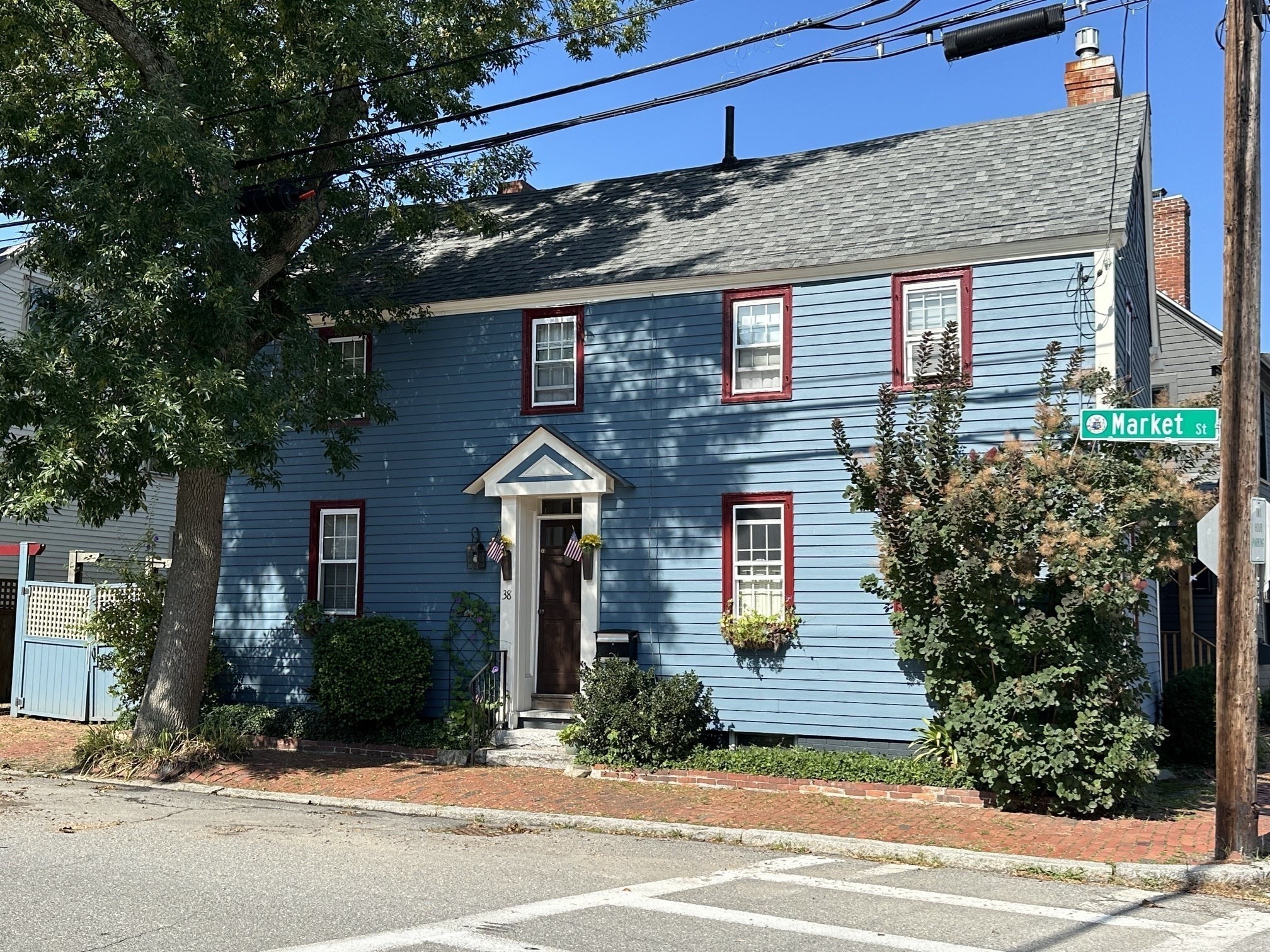 38 Market Property Photo 17