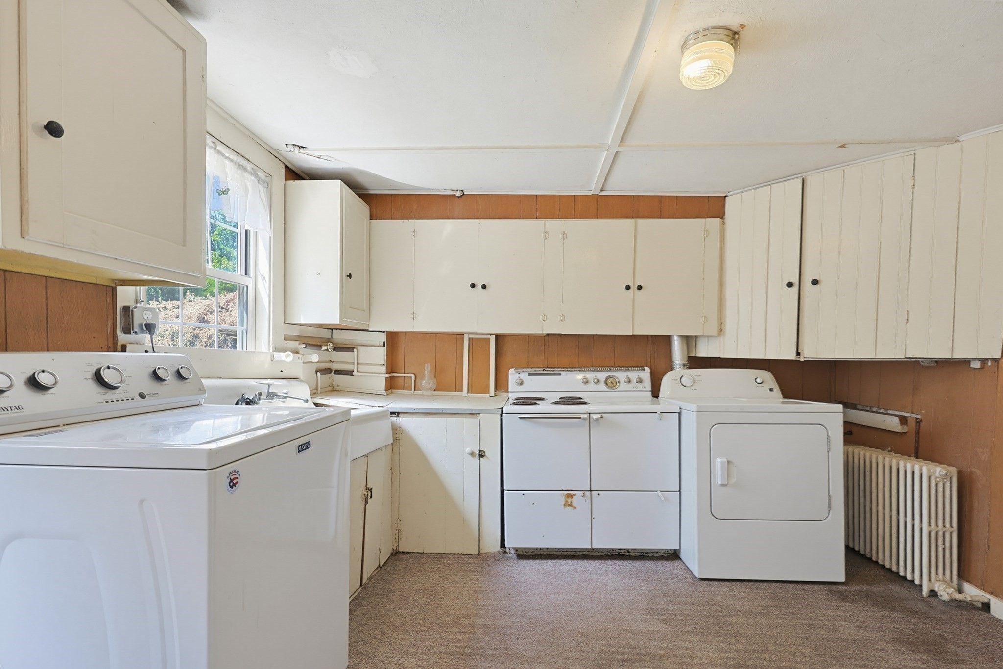 20 Marble Street Property Photo 28