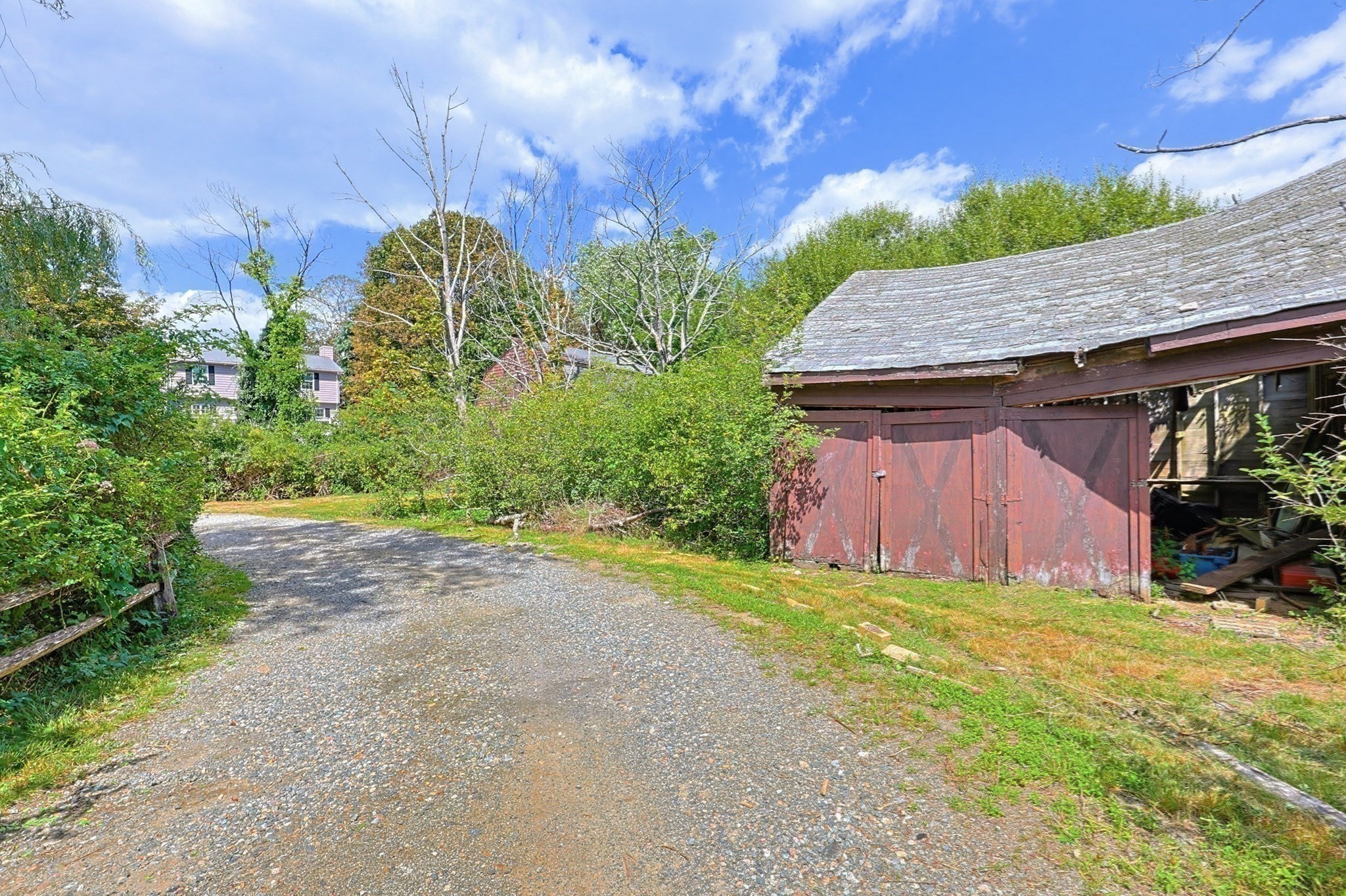 20 Marble Street Property Photo 33