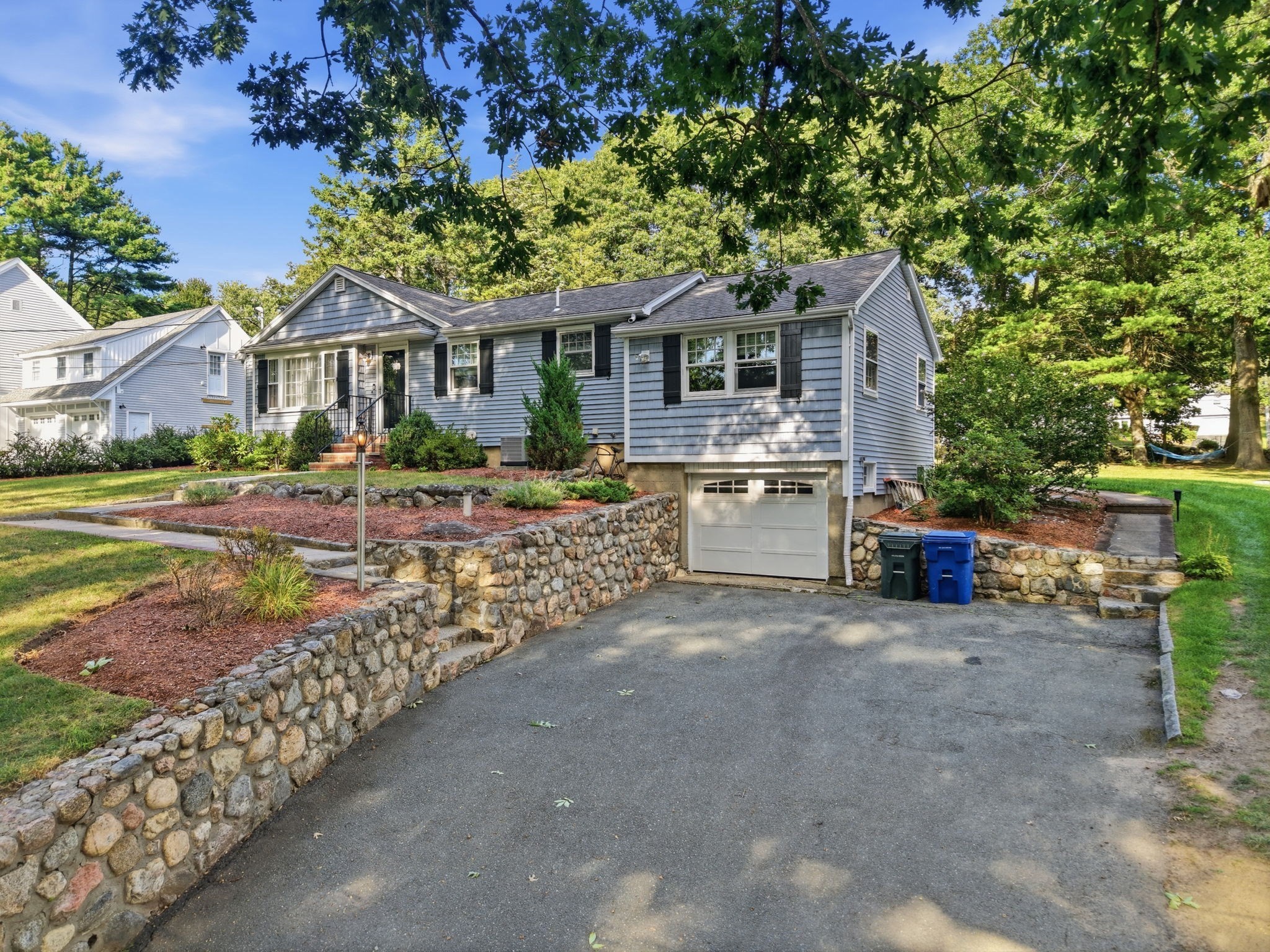 161 Summer St Property Photo 32
