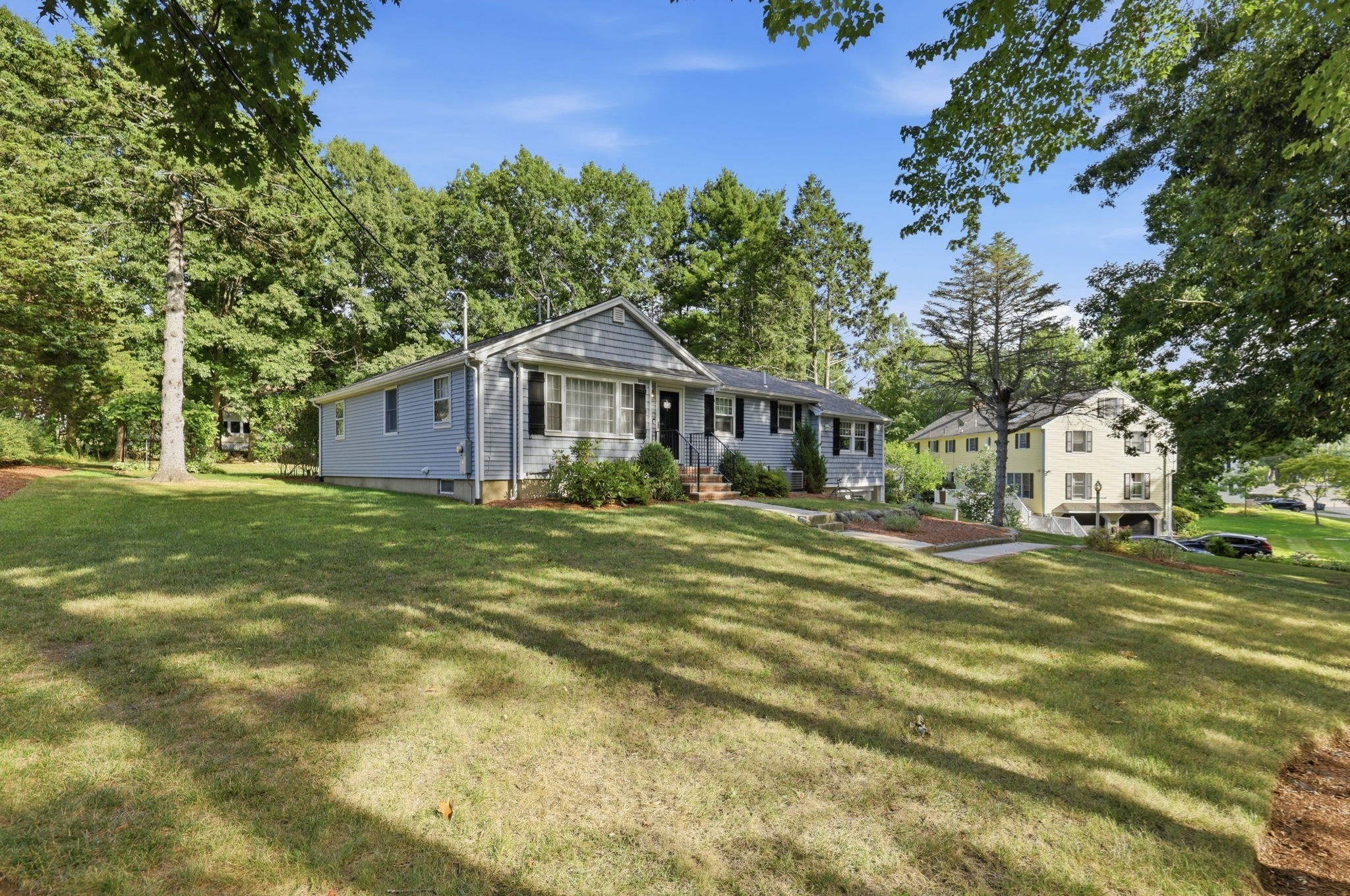 161 Summer St Property Photo 34
