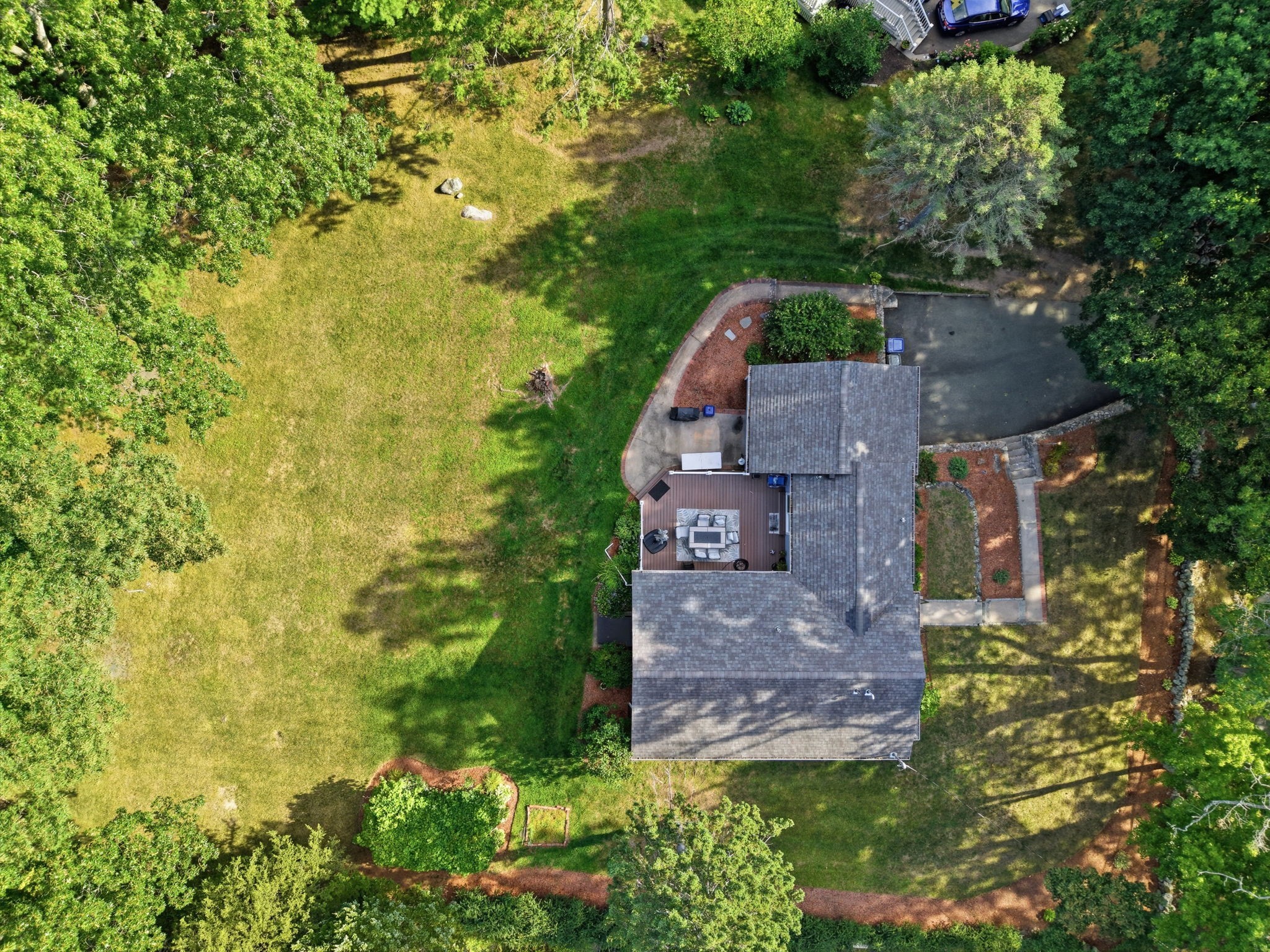 161 Summer St Property Photo 39