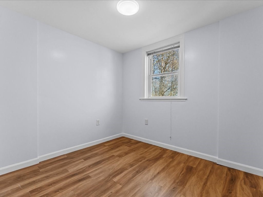 29 Orchard St Property Photo 12