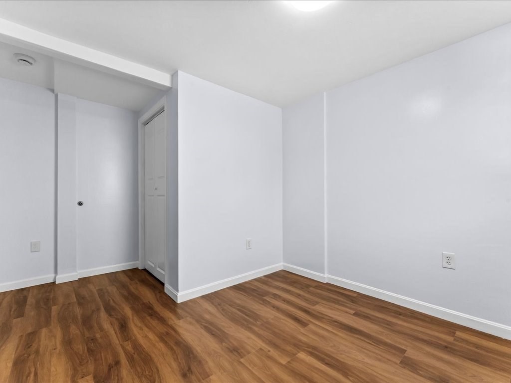 29 Orchard St Property Photo 13