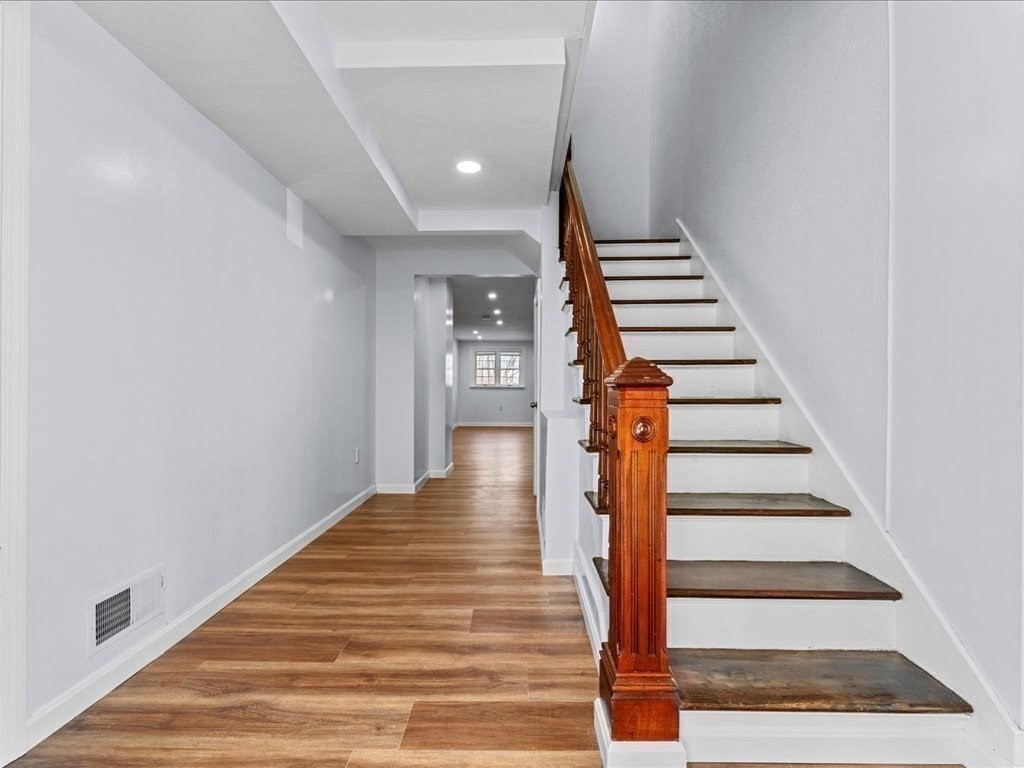 29 Orchard St Property Photo 17