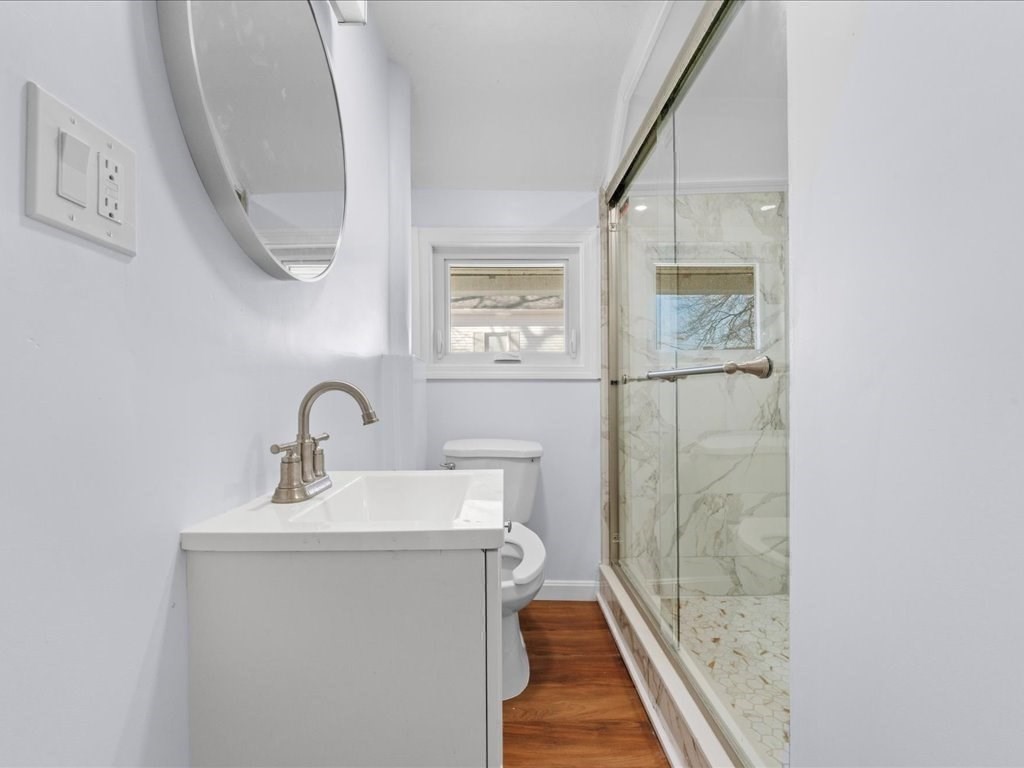29 Orchard St Property Photo 23