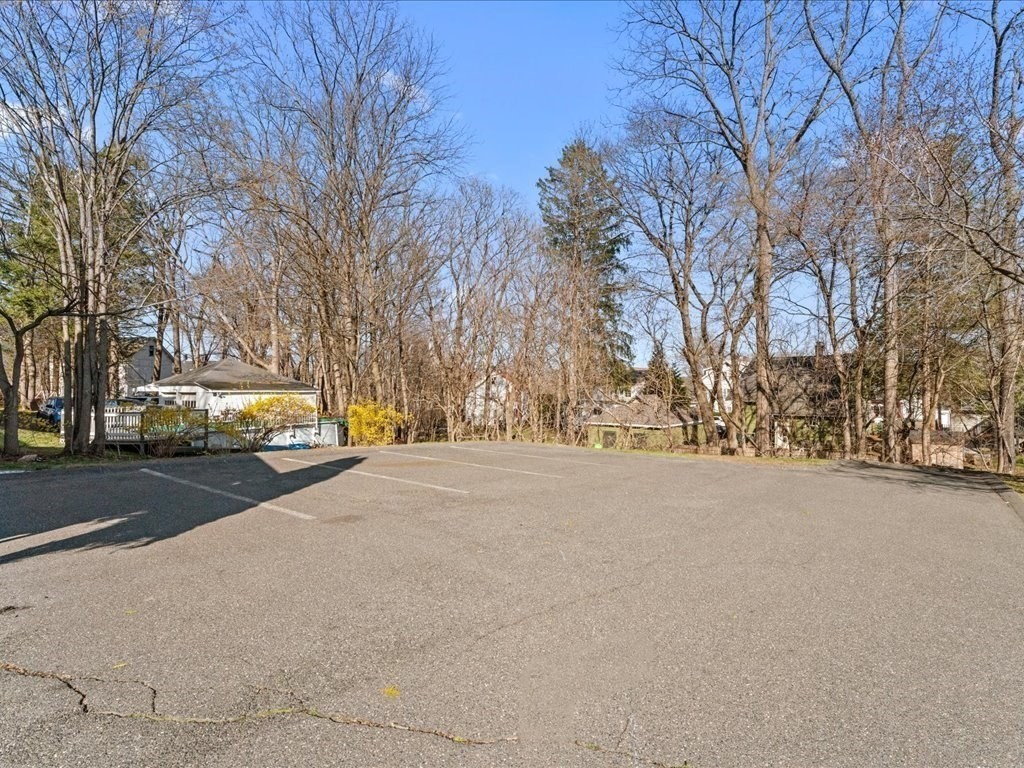 29 Orchard St Property Photo 29