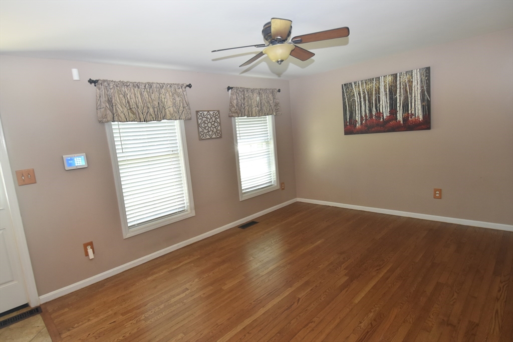 87 Photine Drive Property Photo 18
