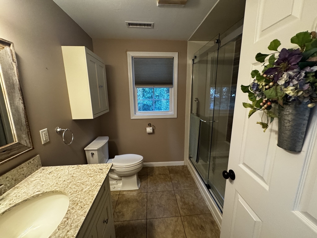 87 Photine Drive Property Photo 29