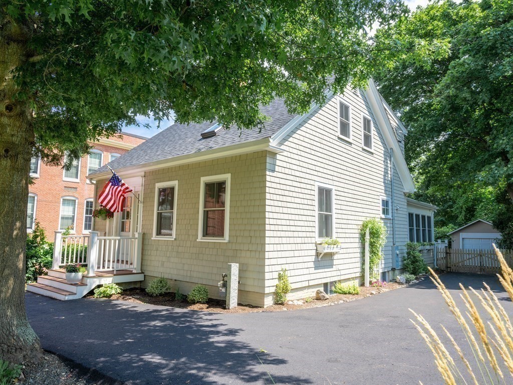 66r Sandwich St - Winter Rental Property Photo 4