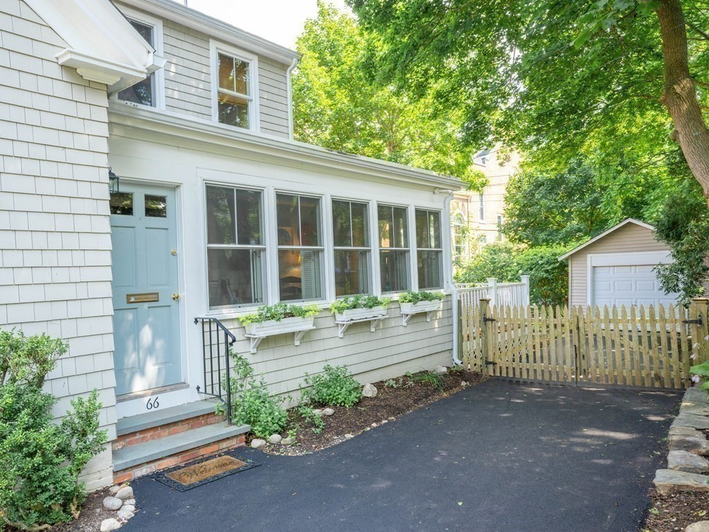 66r Sandwich St - Winter Rental Property Photo 6