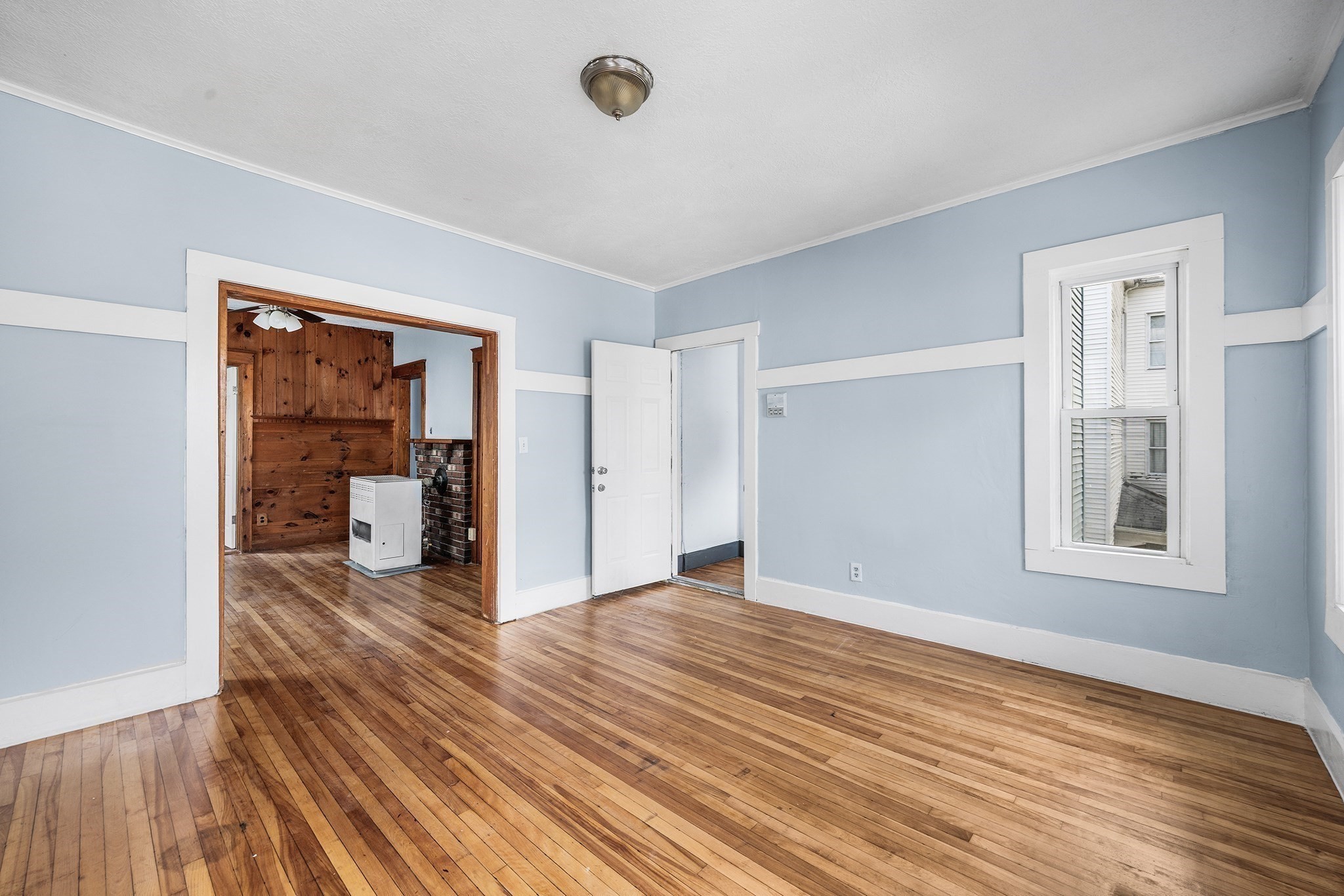 5 Freeland Ter Property Photo 13