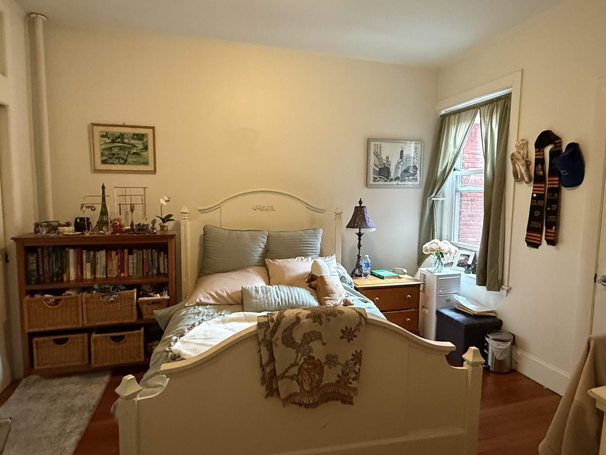 1871 Beacon St # 4a Property Photo 3