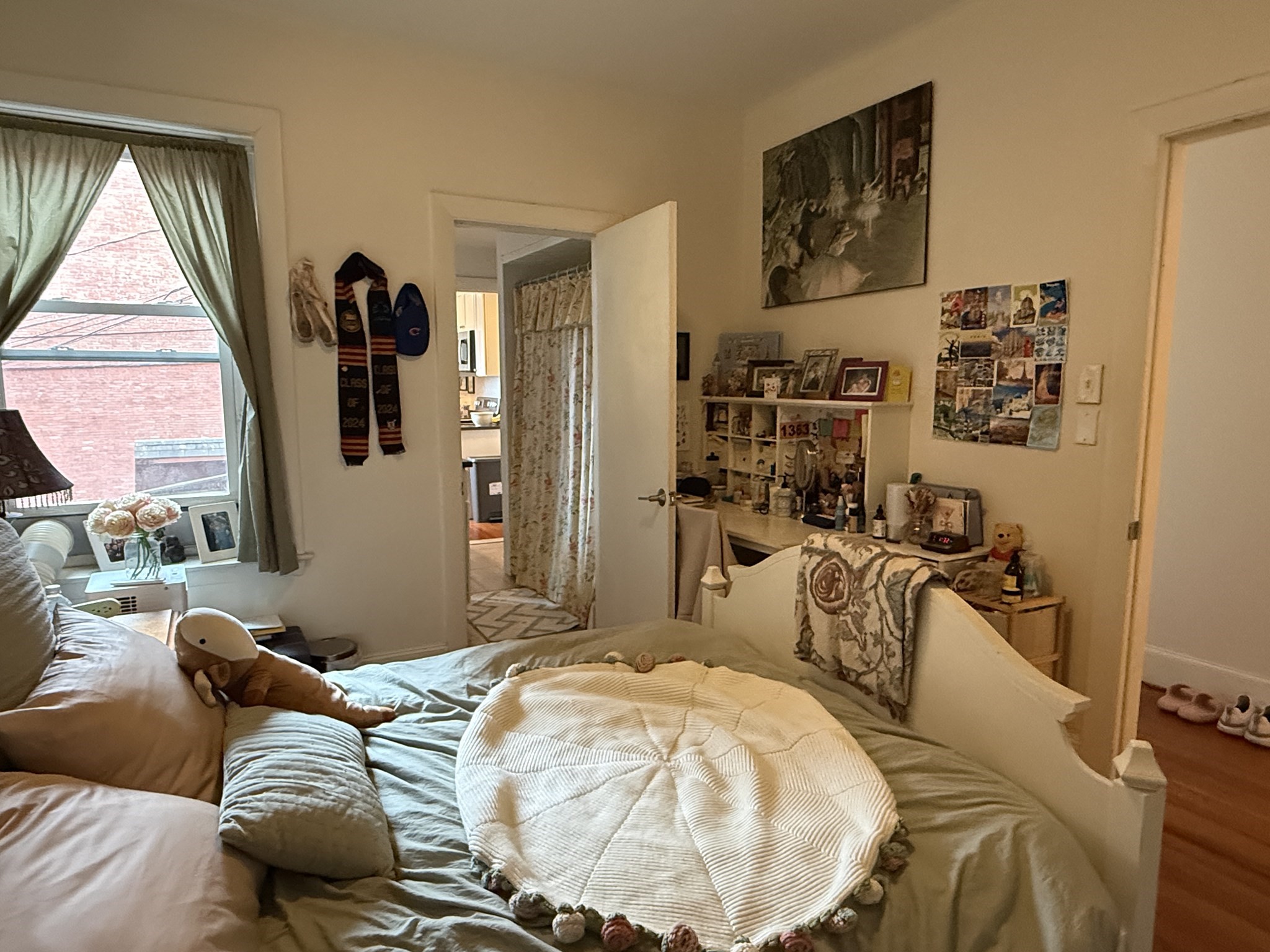 1871 Beacon St # 4a Property Photo 5
