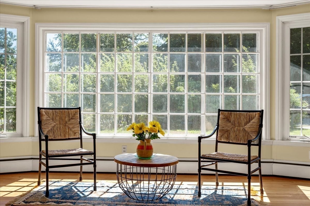 30 Irving Property Photo 5