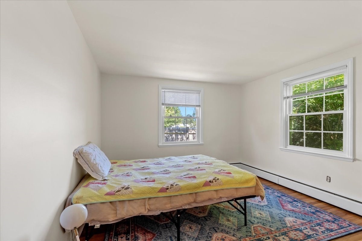 30 Irving Property Photo 21