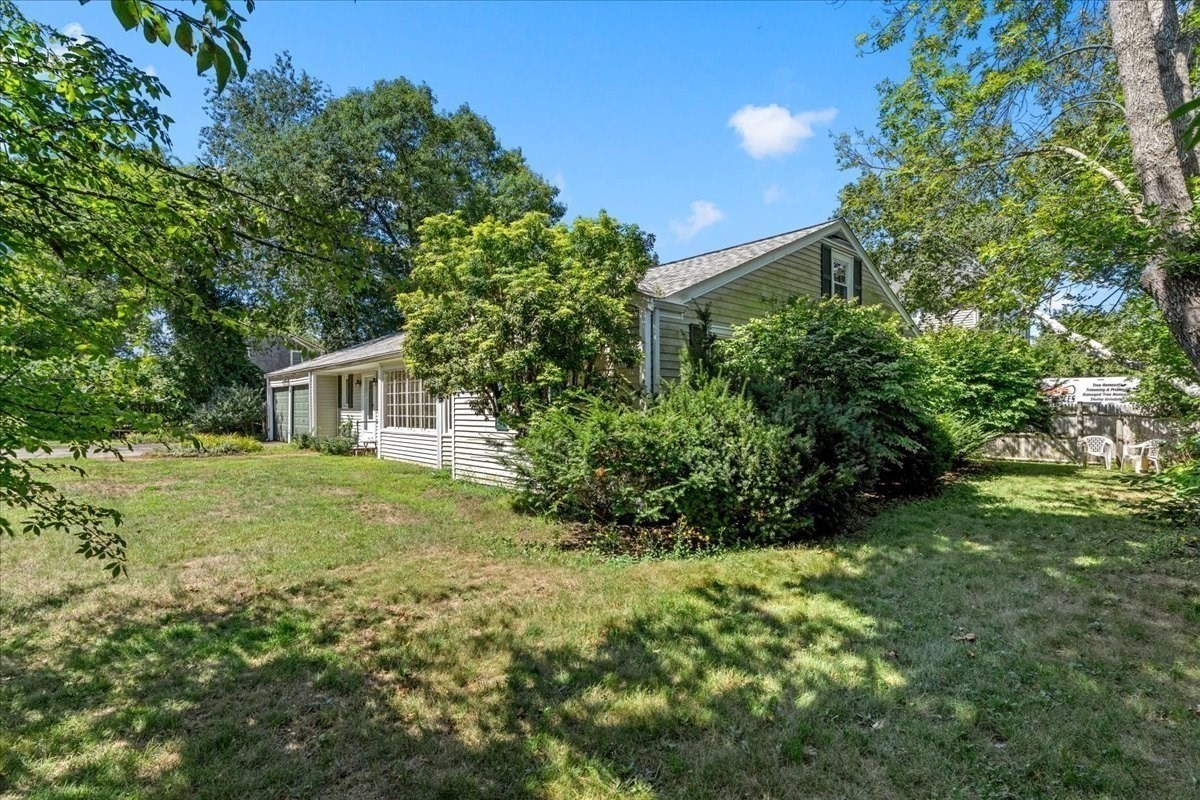 30 Irving Property Photo 37