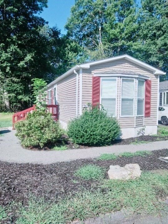 16 Hemlock Street Property Photo 2