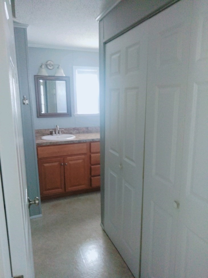 16 Hemlock Street Property Photo 15