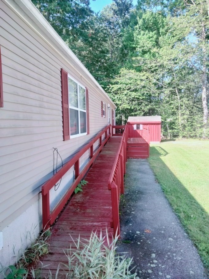 16 Hemlock Street Property Photo 24