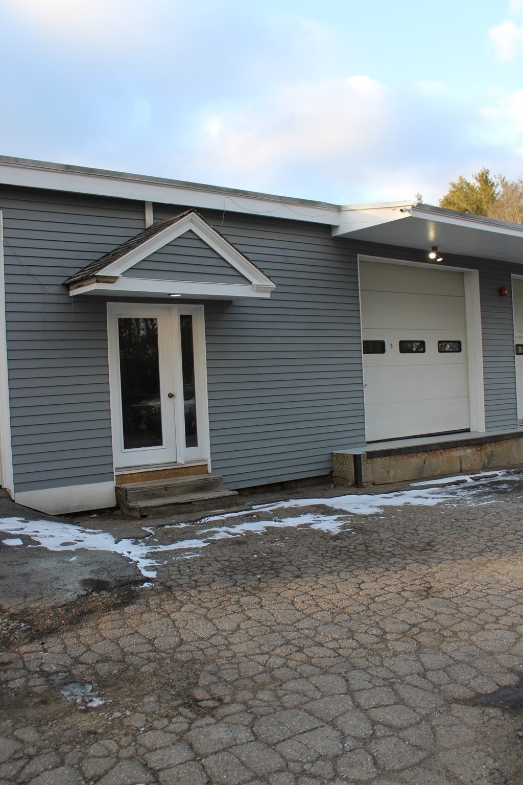 6 Old Essex Rd. # 5 Property Photo 2