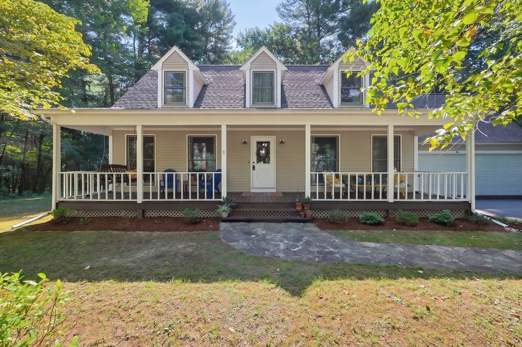 74 Spinning Wheel Dr