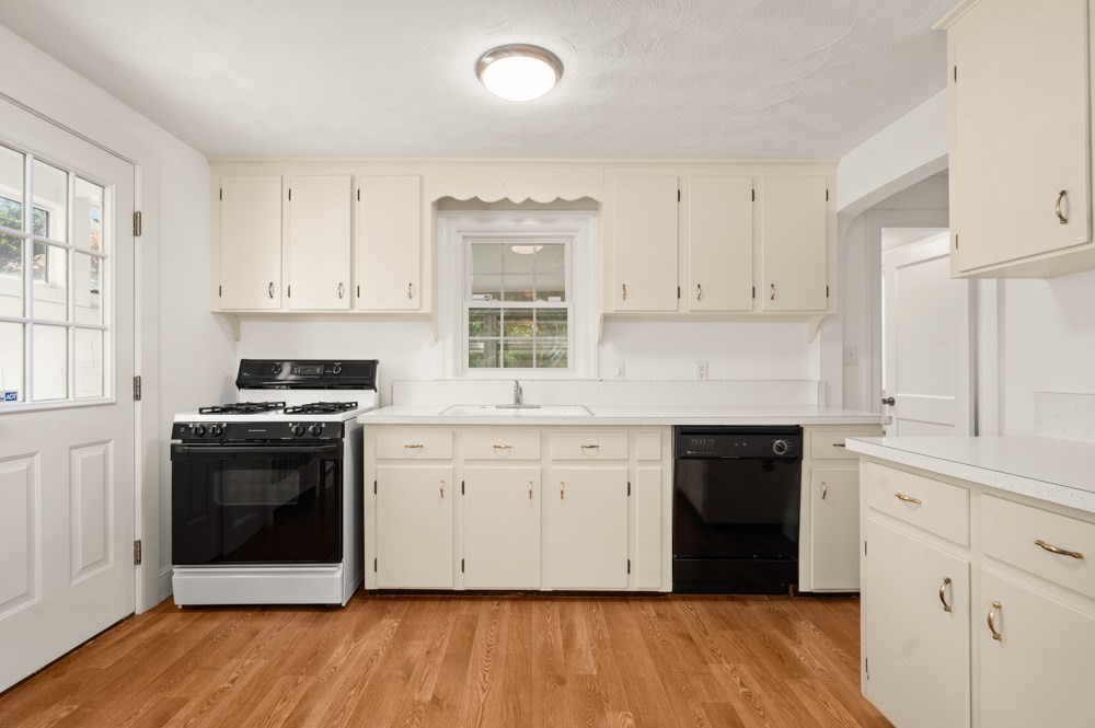 33 Wilson Rd Property Photo 7