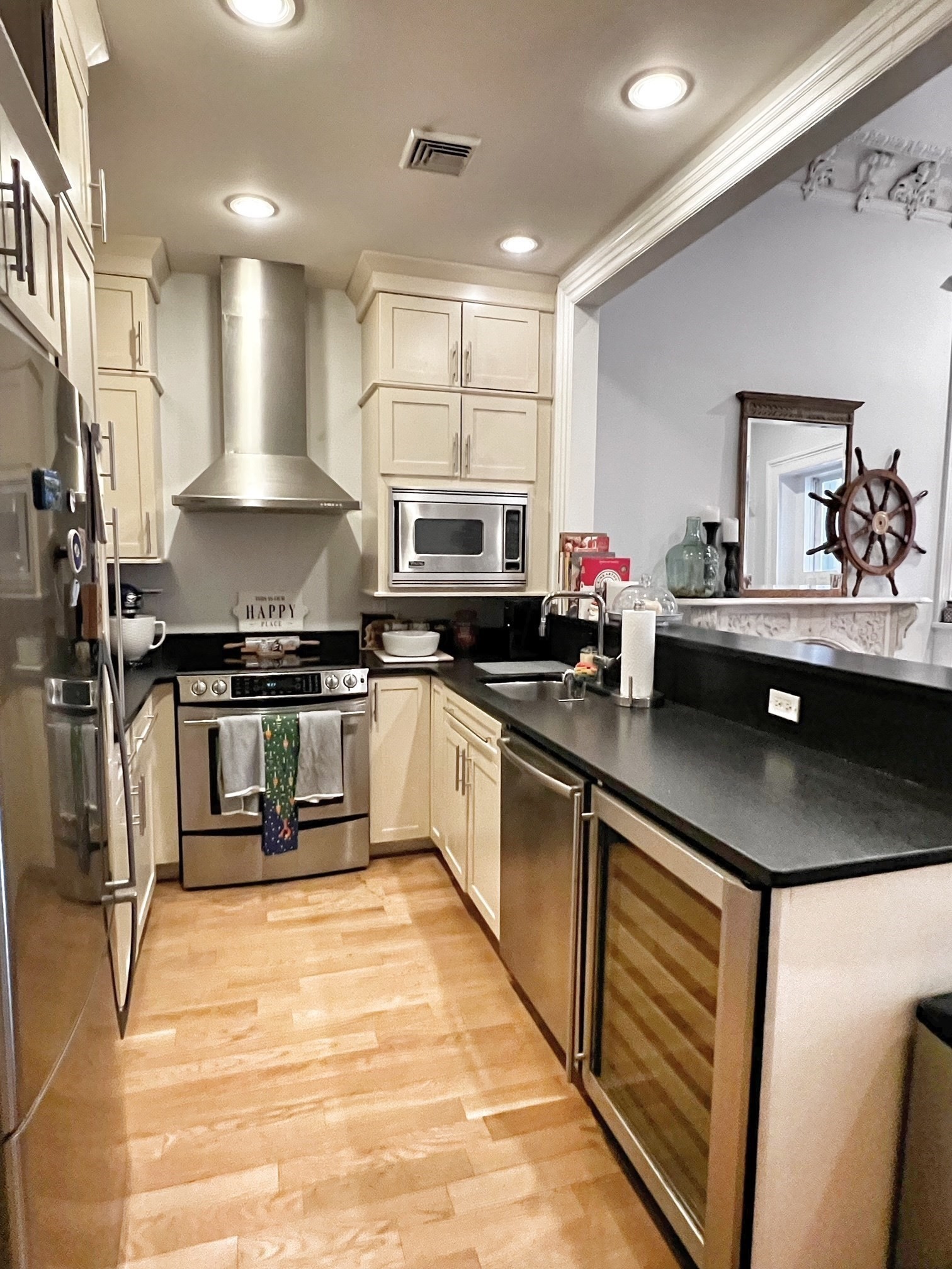 1670 Washington St # 2 Property Photo 8