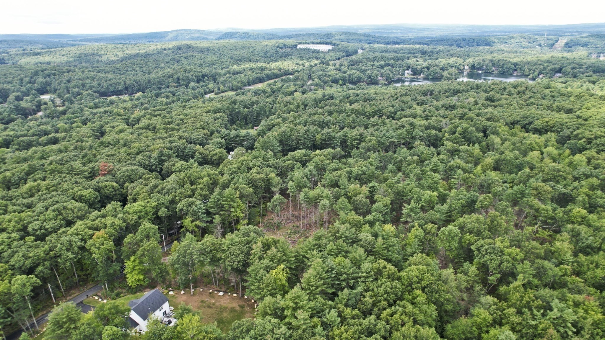 18 Country Ln Property Photo 30