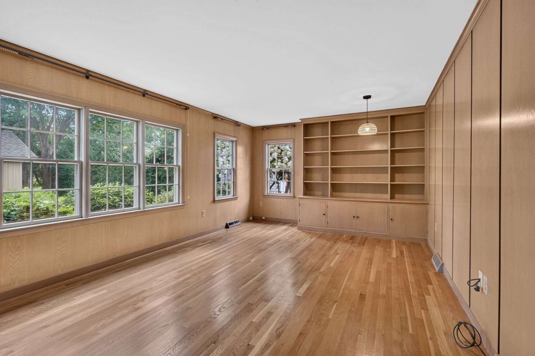 33 Lexington Ave Property Photo 12