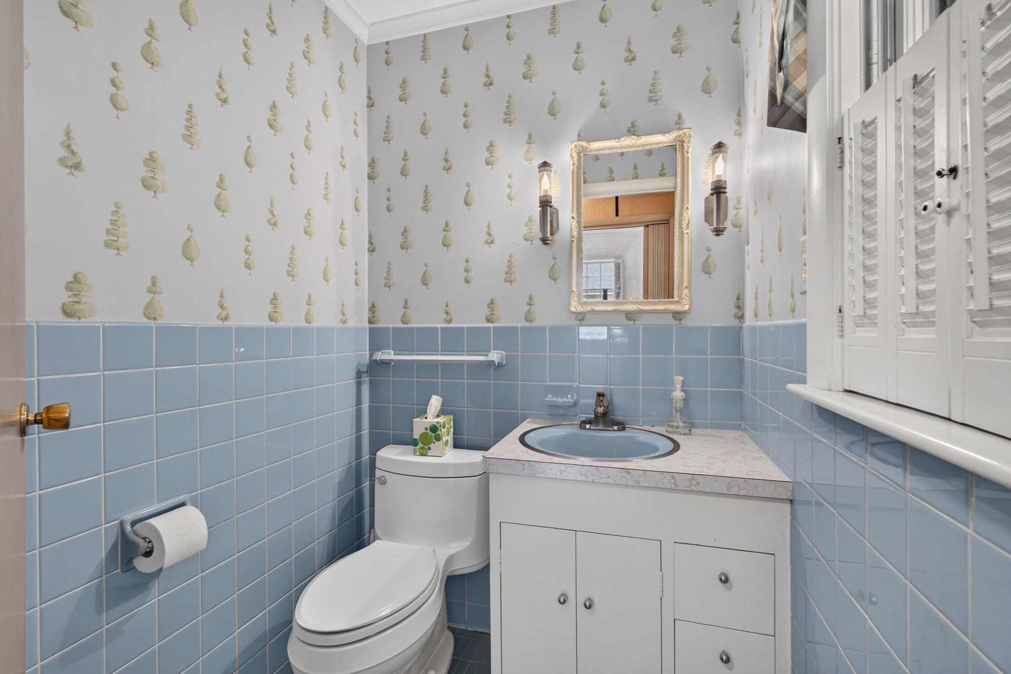 33 Lexington Ave Property Photo 17