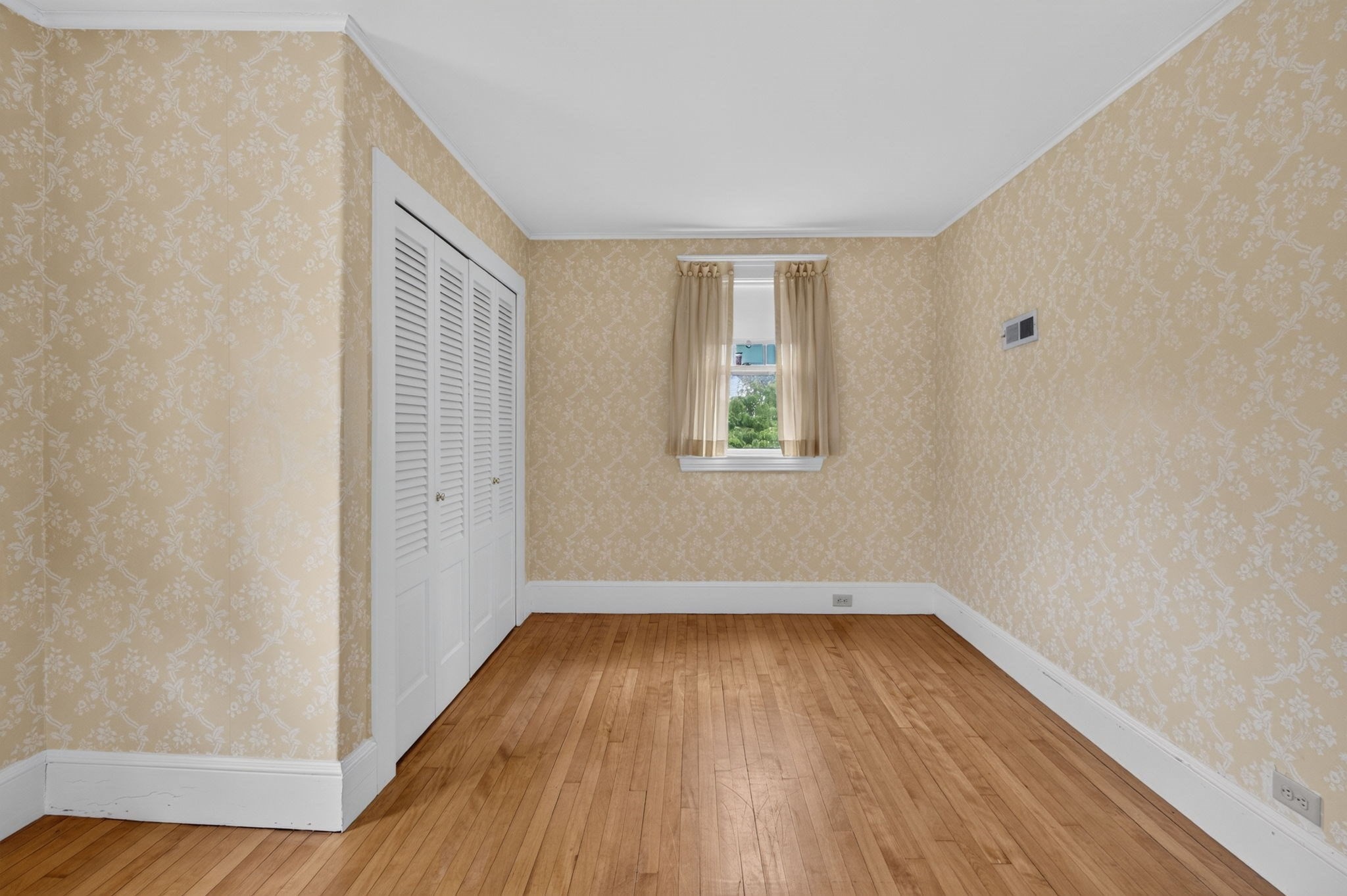 33 Lexington Ave Property Photo 21