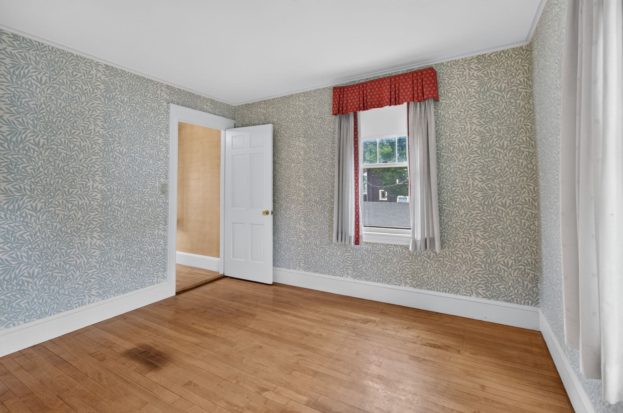 33 Lexington Ave Property Photo 24