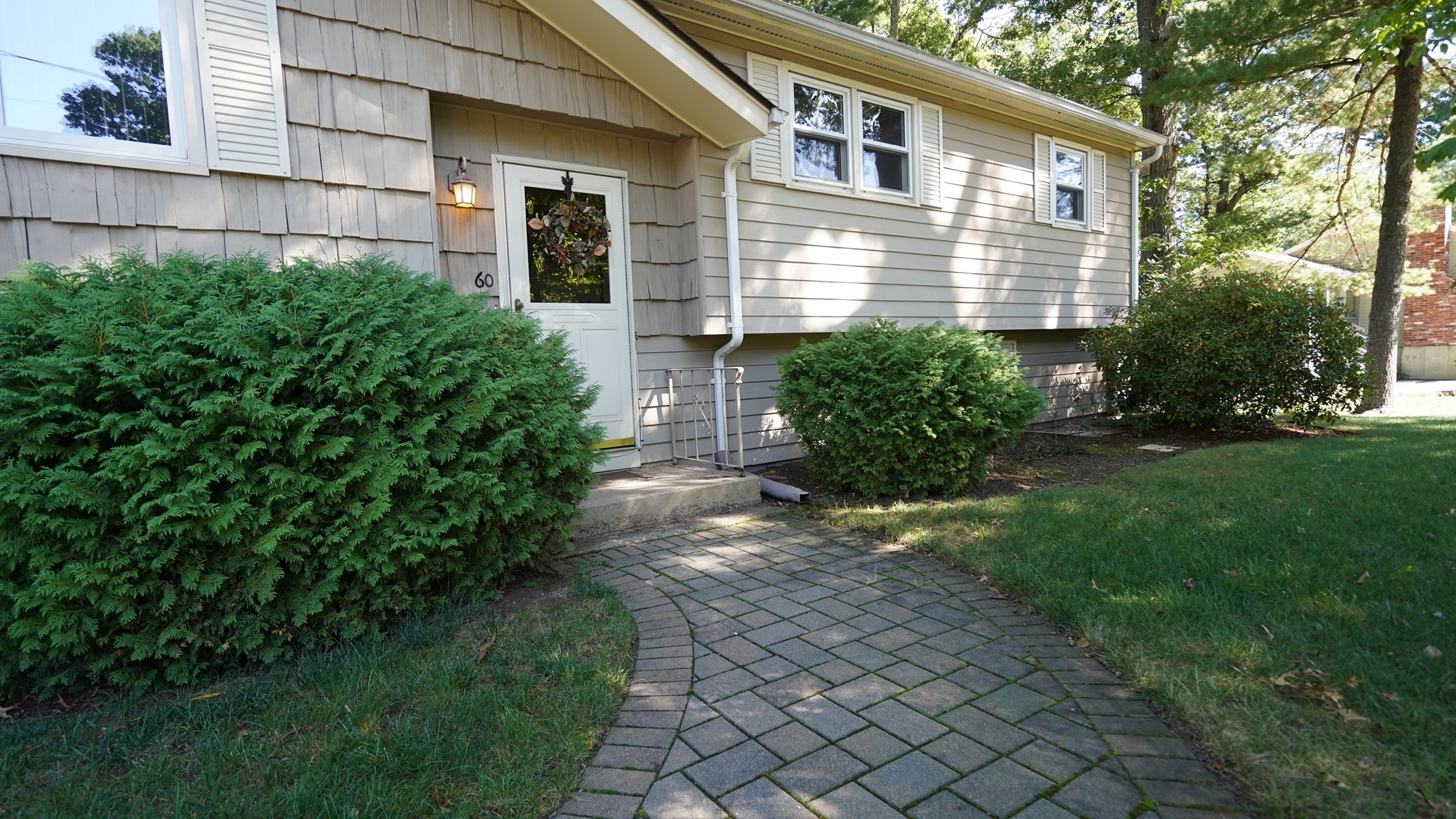 60 Old Farm Road Property Photo 1